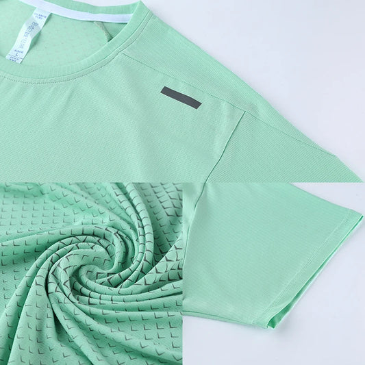 Quick Dry Men Running T-shirt Fitness Sports Top Gym Training Shirt Breathable Jogging Casual Sportswear VibeFlex Sports